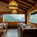 Ristoro Sitten Hotel