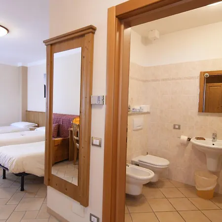Hotel Ristoro Sitten - 2300 Mt