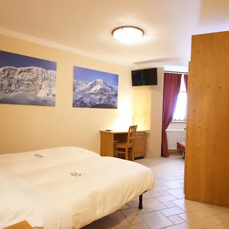 Ristoro Sitten - 2300 Mt Hotel 2*