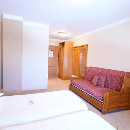 Ristoro Sitten - 2300 Mt Hotel