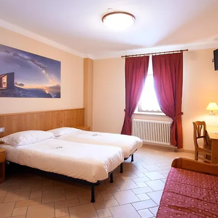 Ristoro Sitten - 2300 Mt Hotel 2*