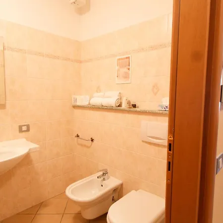 Hotel Ristoro Sitten - 2300 Mt Gressoney-La-Trinite