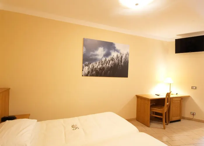 Hotel Ristoro Sitten - 2300 Mt Gressoney-La-Trinite