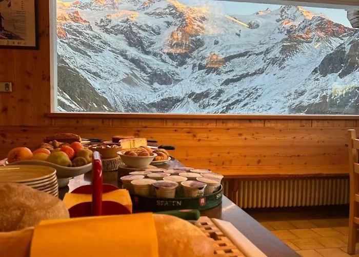 Ristoro Sitten - 2300 Mt Hotel