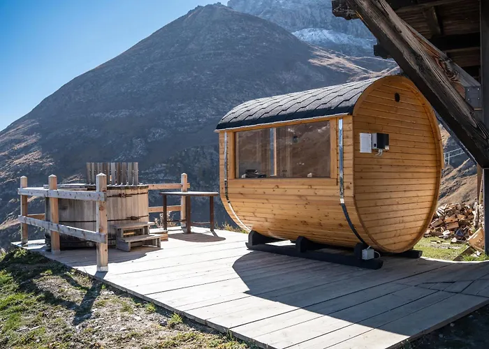 Ristoro Sitten - 2300 Mt Hotel